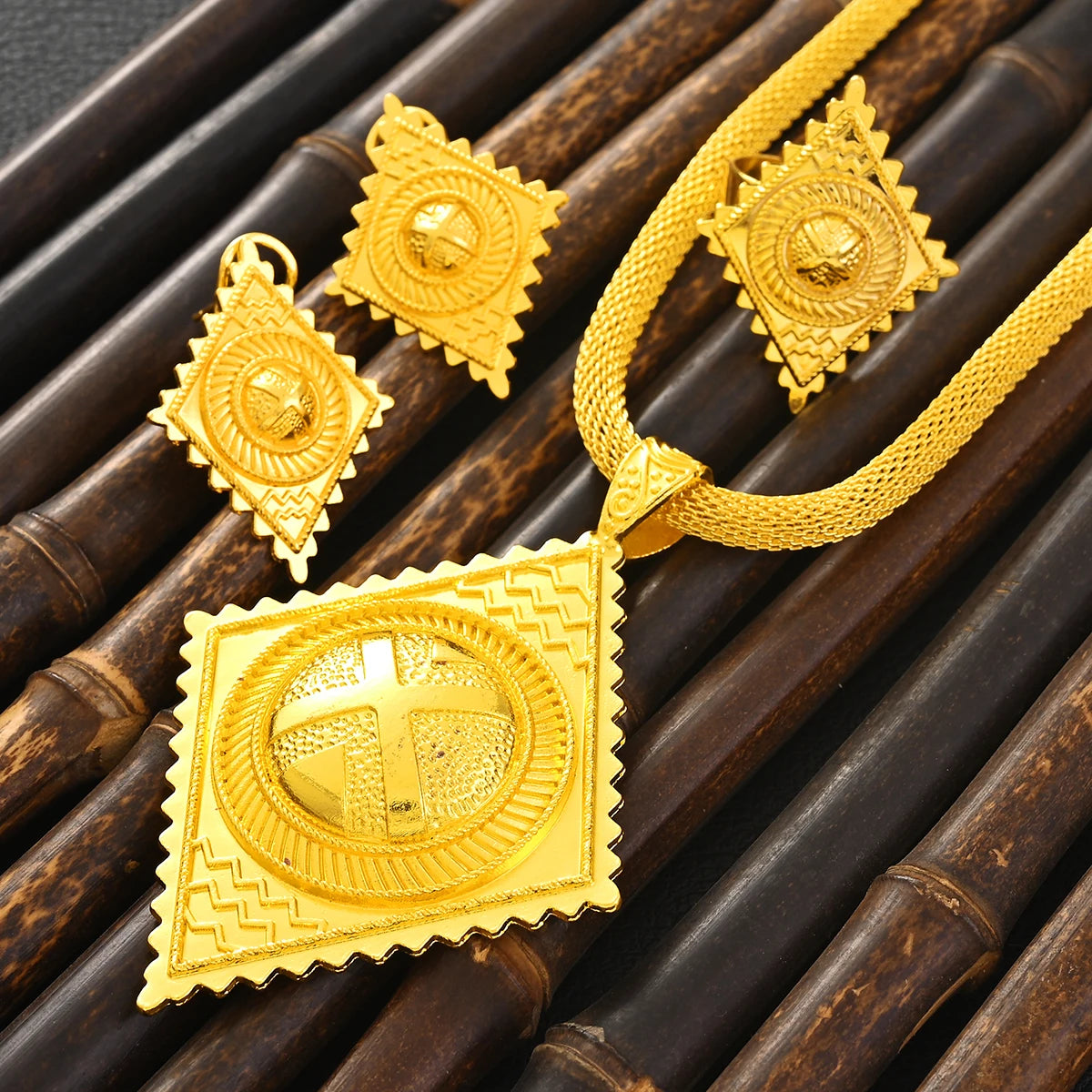 Dineo African Jewelry